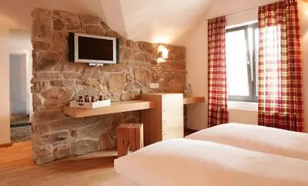 Vinotel Augustin Hotel 3*