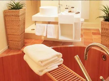 Vinotel Augustin فندق Sulzfeld am Main